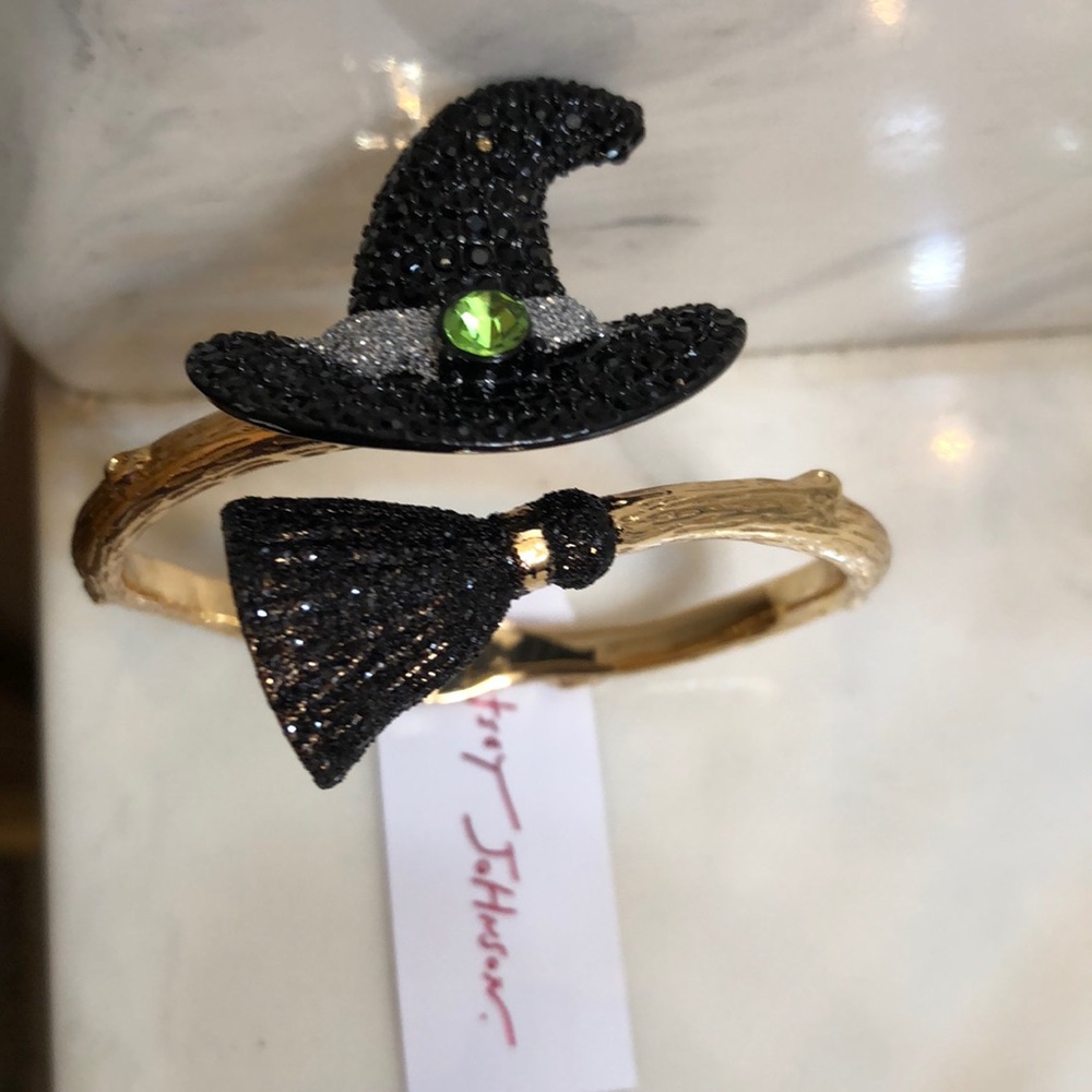 Betsey Johnson Gold Tone Black Witch Hat Bypass Bangle Crystal Accents NWT